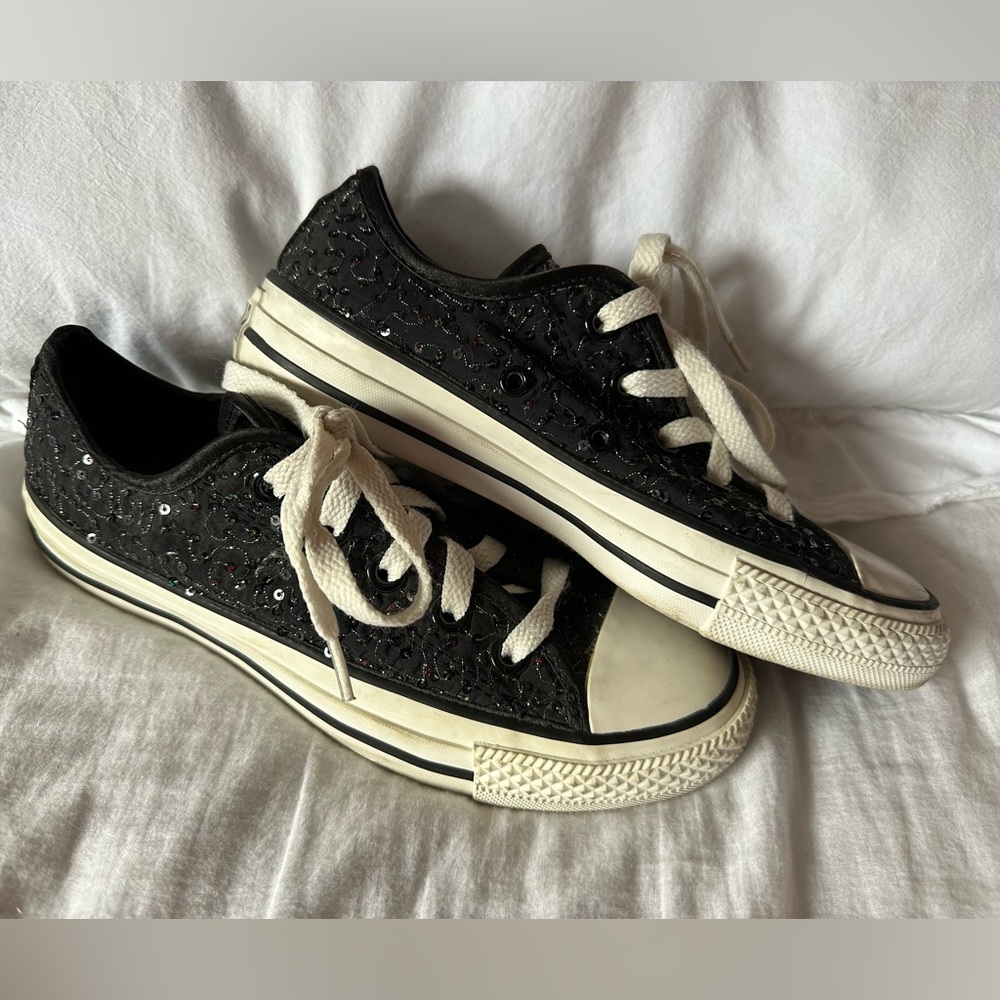 Converse All Star Women’s Black Sequined Low Tops- Size 5 US